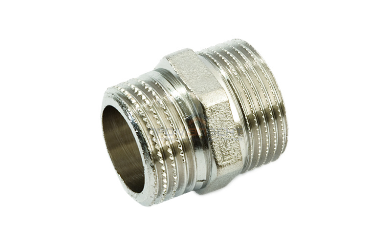 Ниппель латунный резьбовой равнопроходный STOUT - 1/8